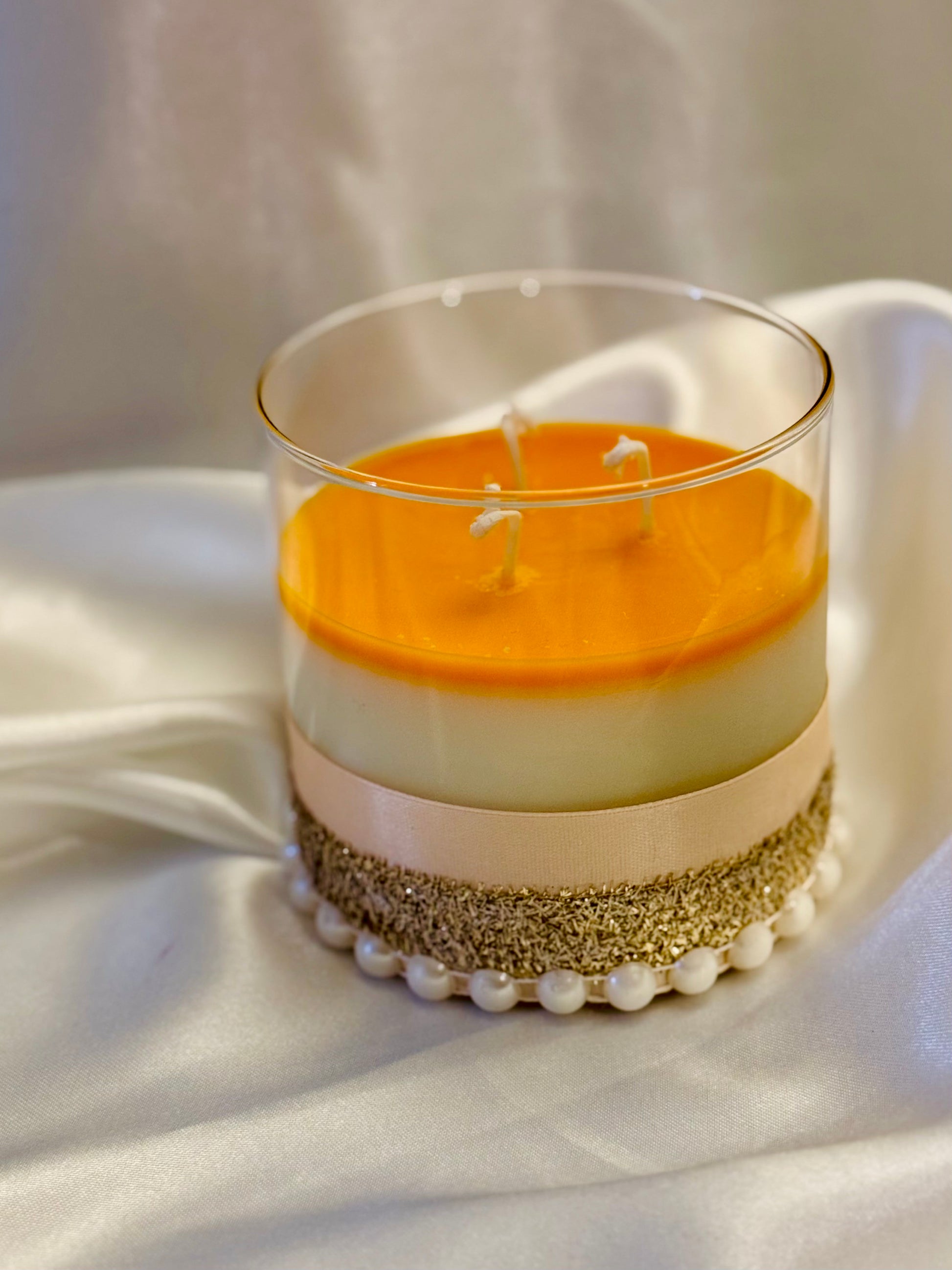 Marigold Glow - Luxury 3 Wick Candle with a Warm, Radiant Touch